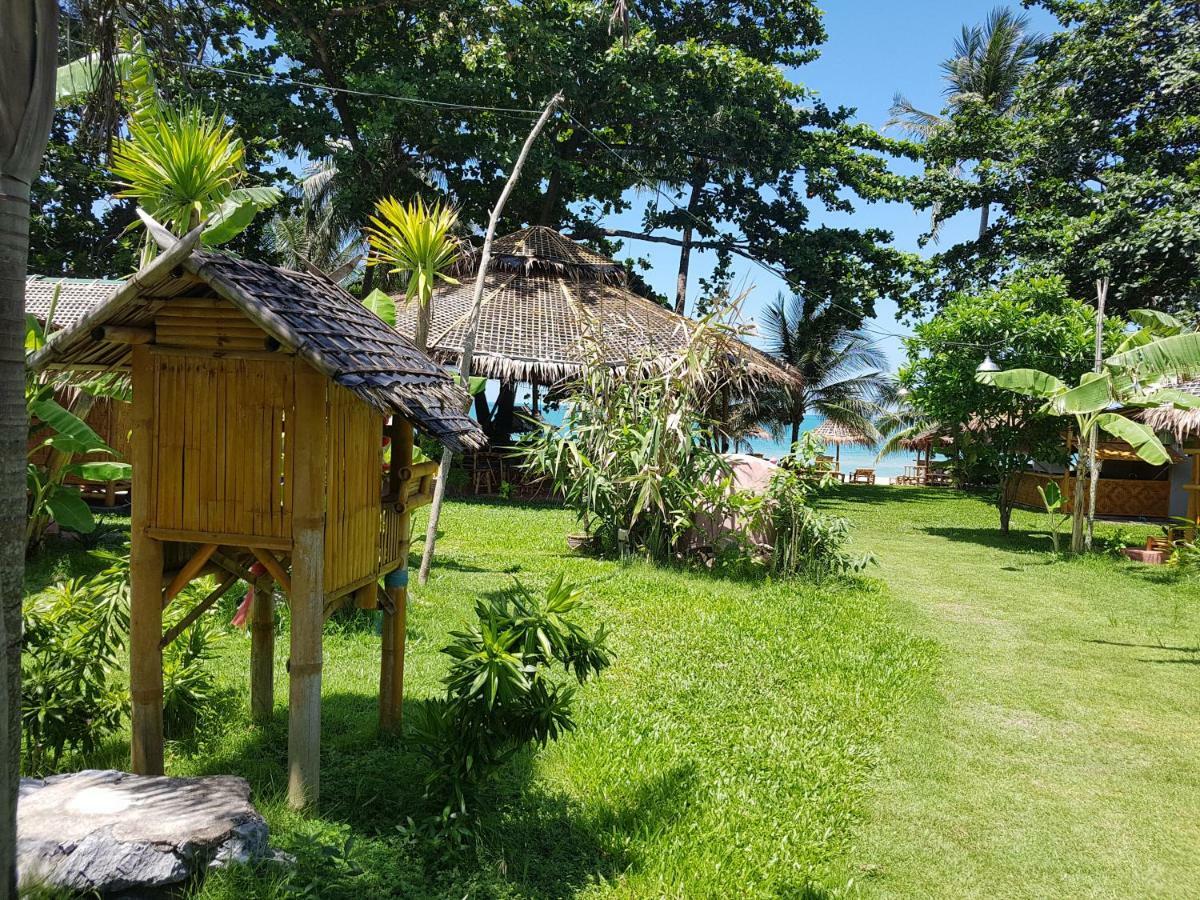 Hotel Margarita Beach Khanom Esterno foto